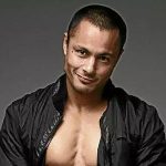 DEREK RAMSAY-3