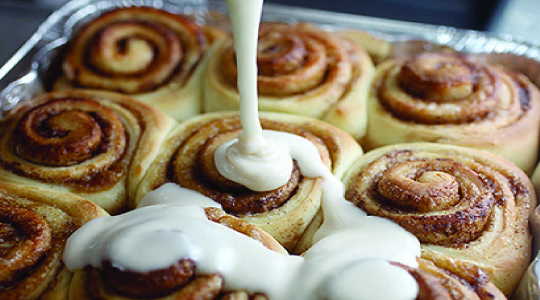 CINNAMON ROLLS-1