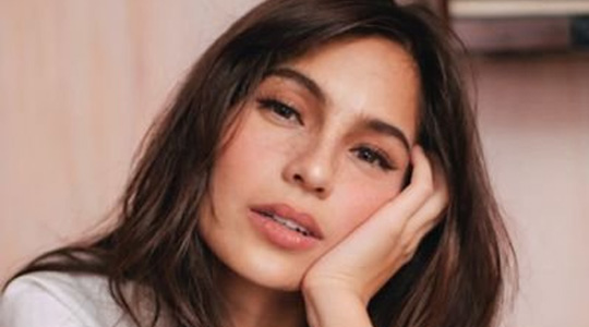 JASMINE CURTIS