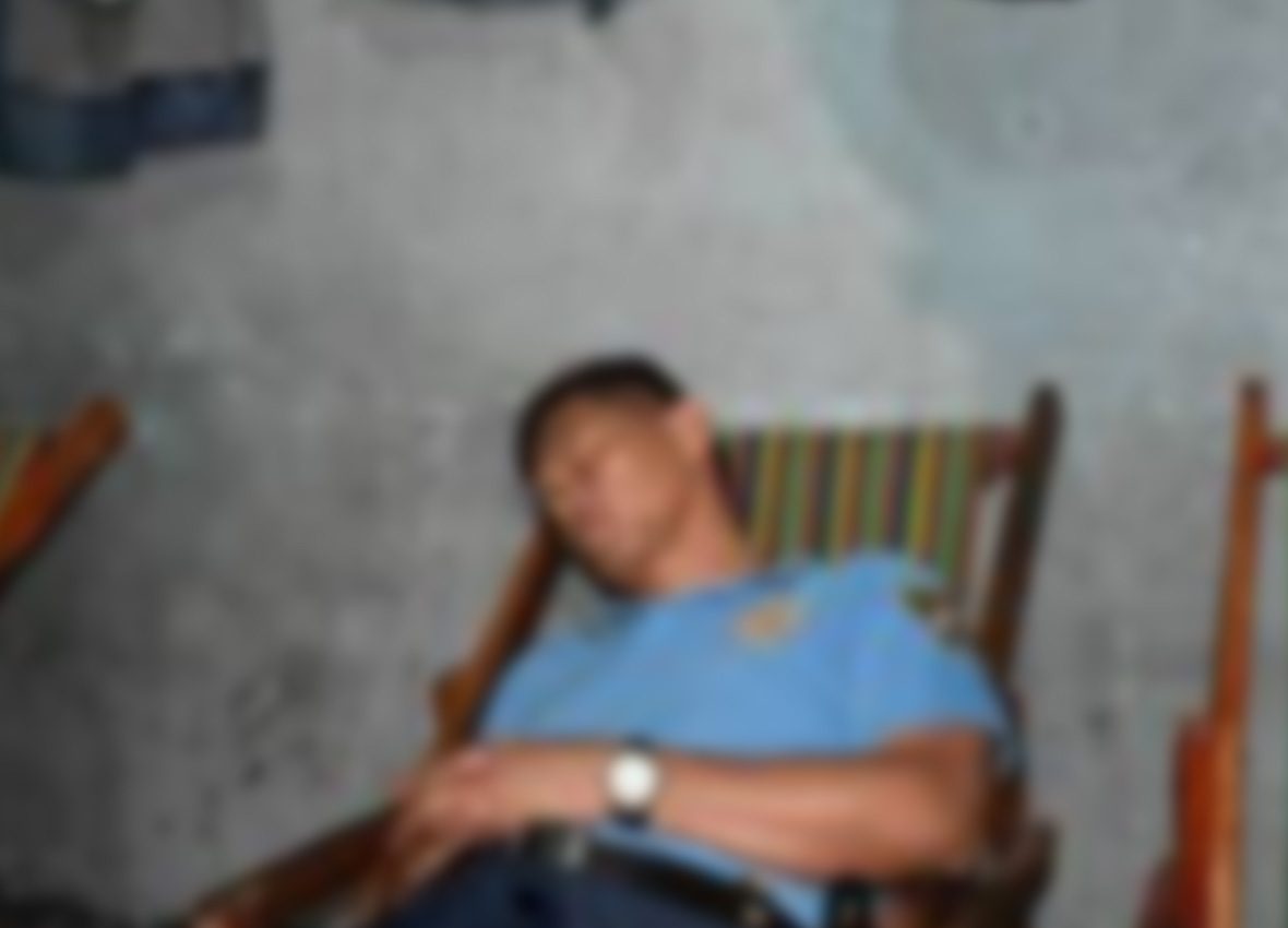 natutulog na pulis