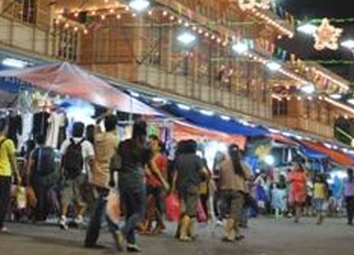 DIVISORIA NIGHT MARKET