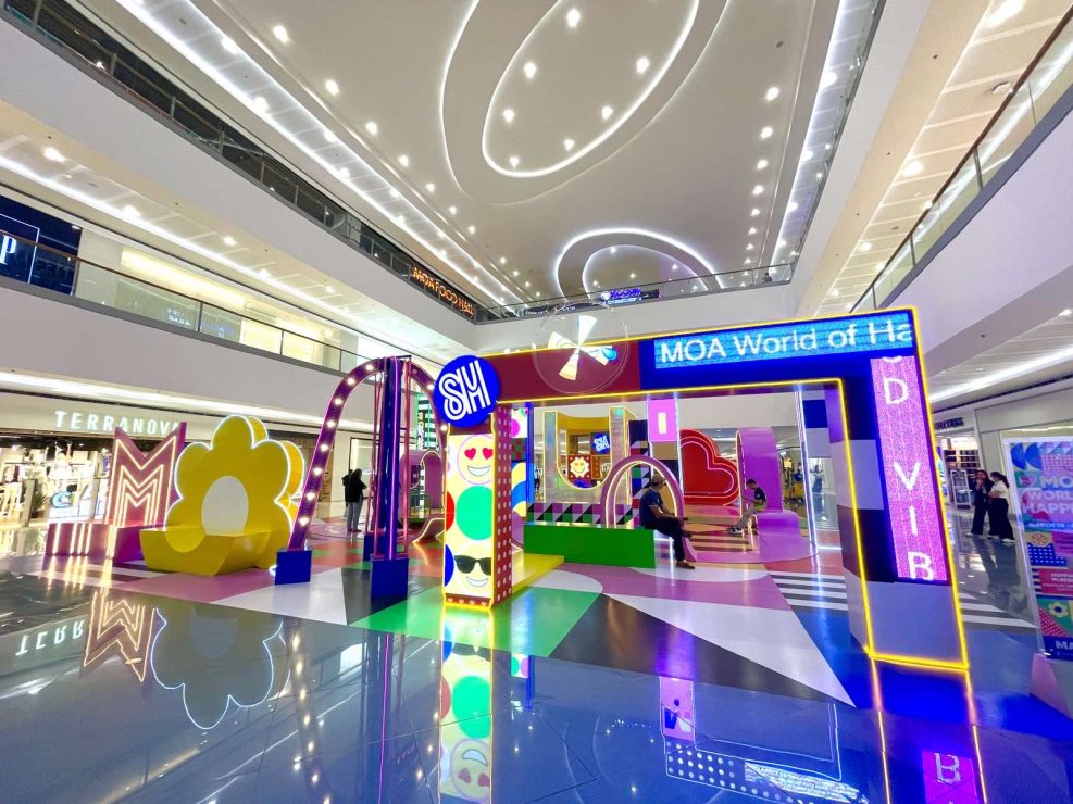 Dive into an immersive experience filled with colorful installations and interactive areas at the Central Atrium from March 18 to April 24, 2024.